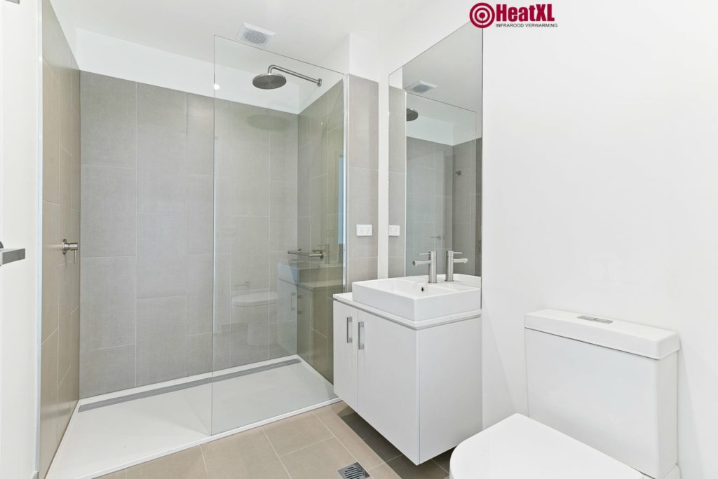 badkamer infrarood panelen beter zijn dan gewone verwarming badkamerspiegel